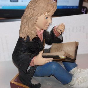 Harry Potter figurine